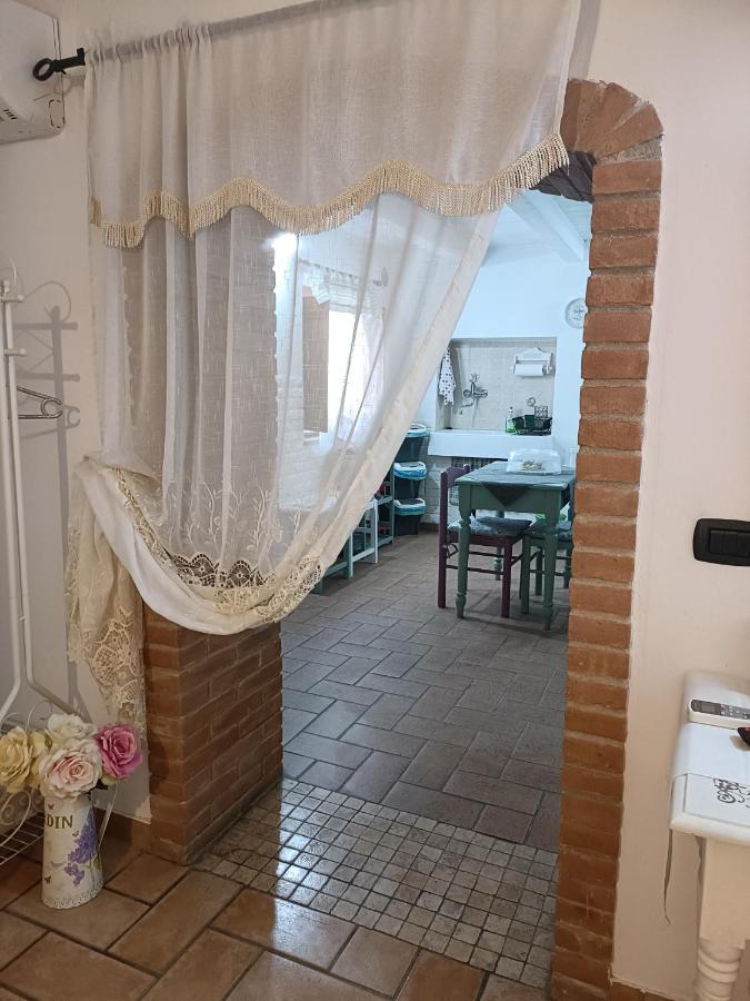 Lo Scrigno Di Simon Bed & Breakfast Senigallia Bagian luar foto